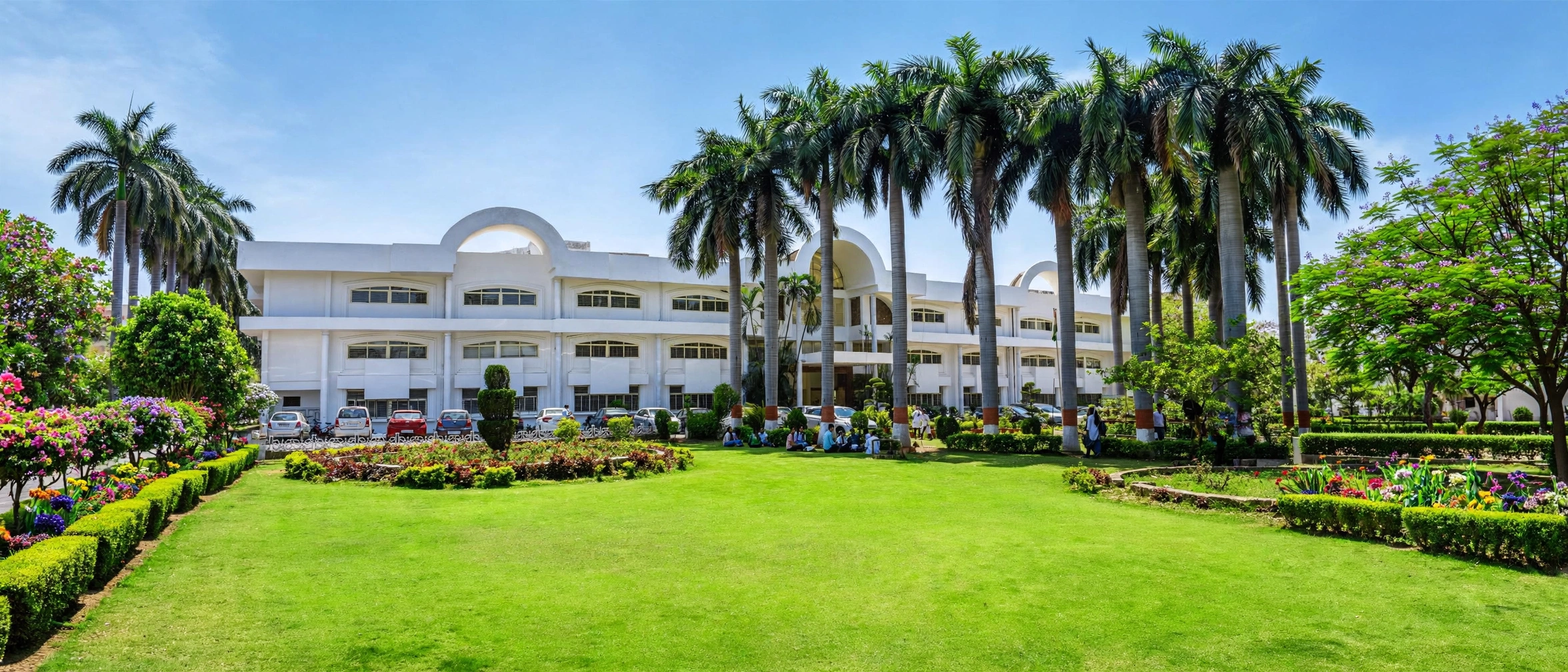 Sardar Vallabh Bhai Polytechnic College